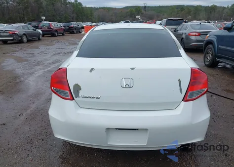 2012 Honda Accord 2.4 Ex-L из США, поврежденный, VIN 1HGCS1B82CA021416